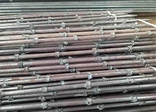 荣昌隧道钢花管